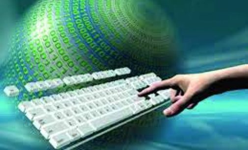 বিবিসির প্রেসক্রিপসন: ফেসবুক-গুগলে কীভাবে নিজের গোপনীয়তা রক্ষা করবেন