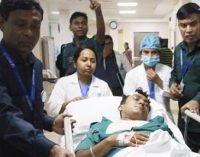 মাদক কারবারির গুলিতে গেণ্ডারিয়ায় ৩ পুলিশ আহত