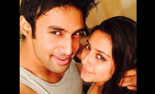 লিভ টুগেদারে মঝে আছেন তারকারা